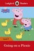 Książka ePub Peppa Pig: Going on a picnic - brak